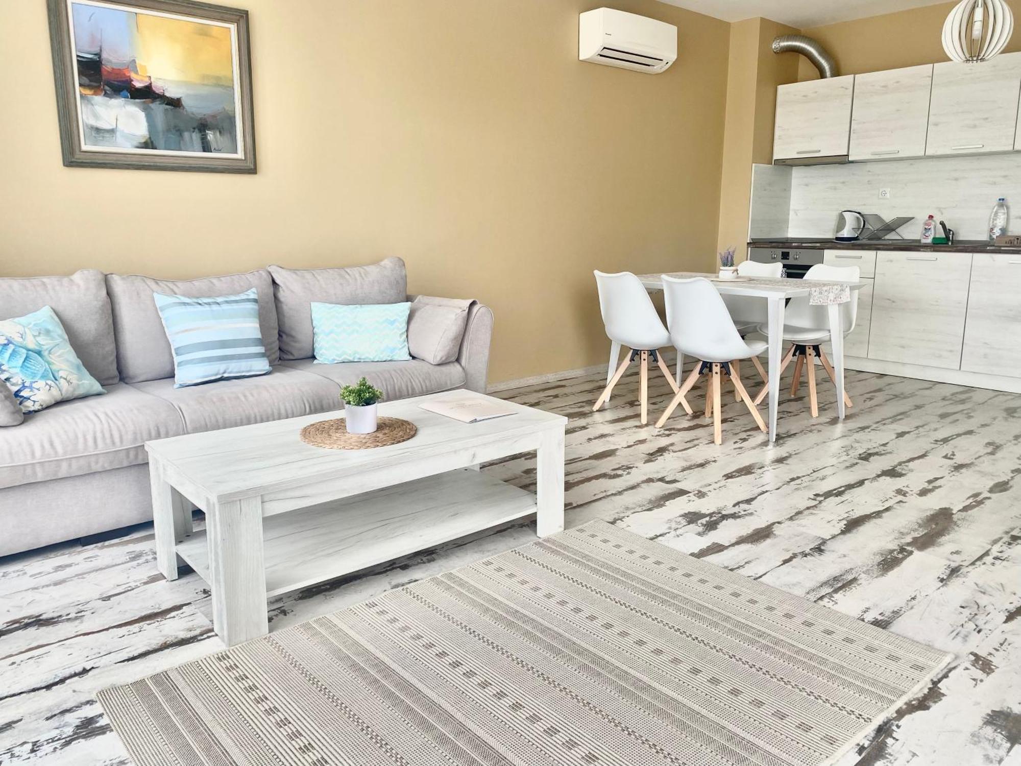 Apartments In Complex Sunny Island Deluxe Cernomoreț Exterior foto
